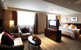 The City Grand